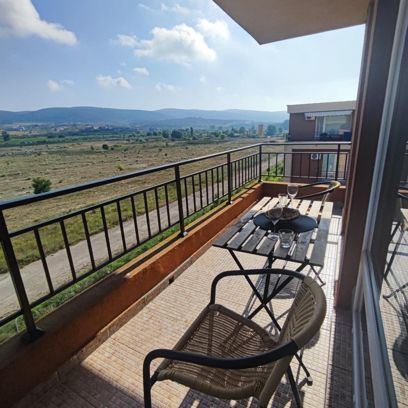 Holiday Fort Golf Club - Premium Apartments Sunny Beach Esterno foto