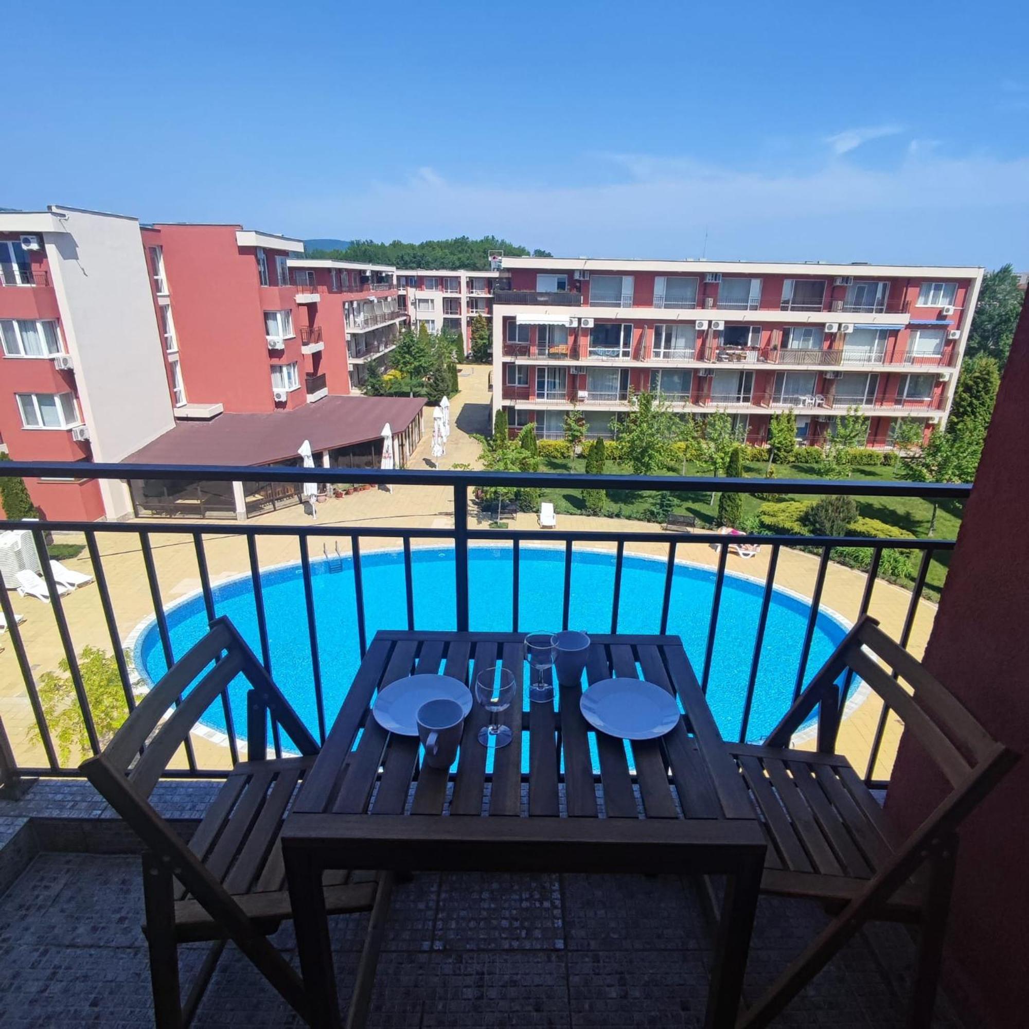 Holiday Fort Golf Club - Premium Apartments Sunny Beach Esterno foto